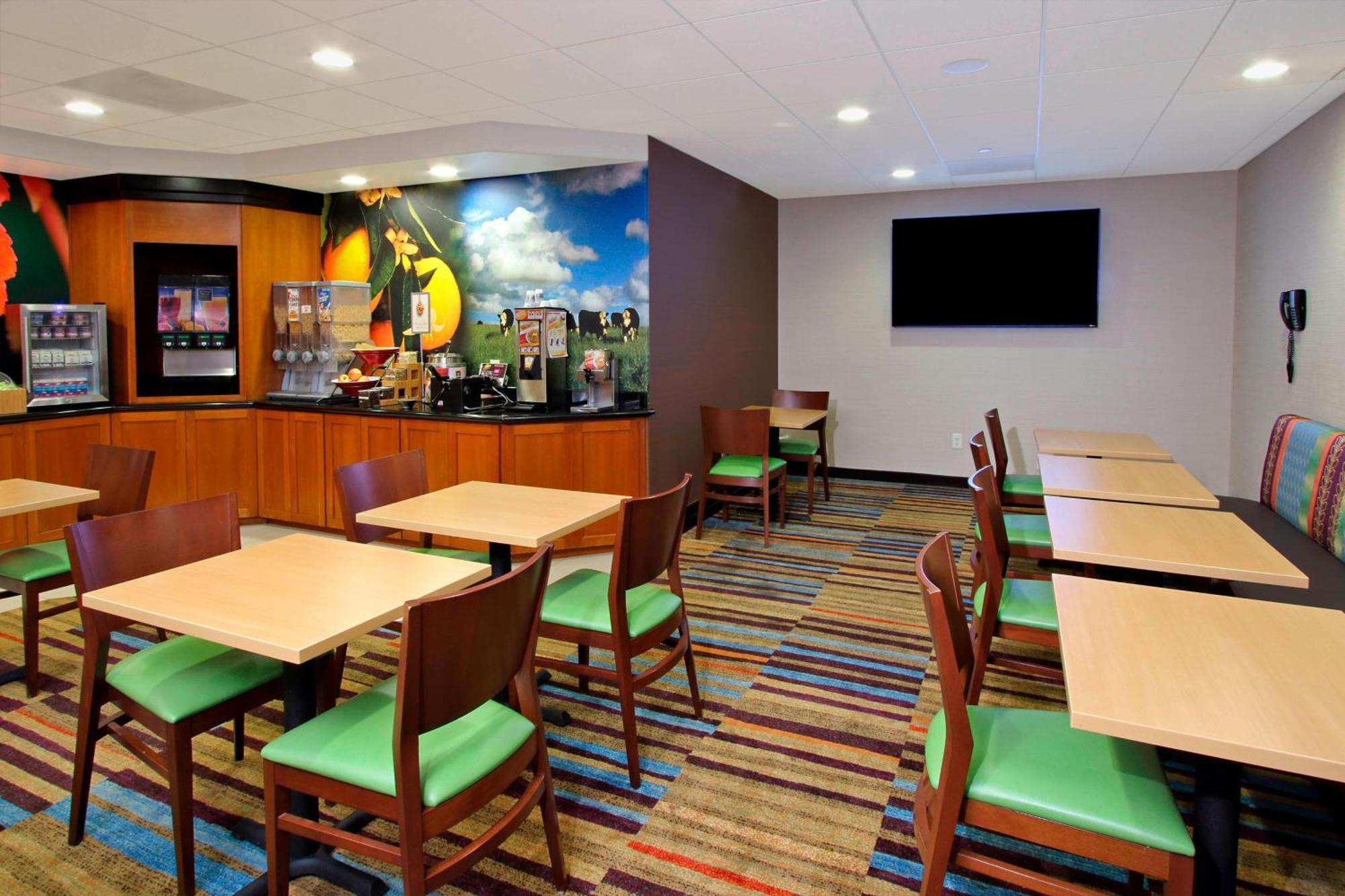 Fairfield Inn & Suites By Marriott Fairfield Napa Valley Area מראה חיצוני תמונה