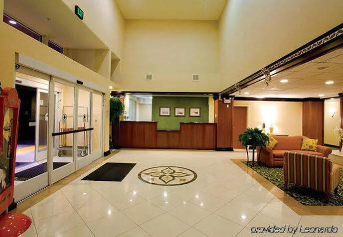 Fairfield Inn & Suites By Marriott Fairfield Napa Valley Area מראה חיצוני תמונה